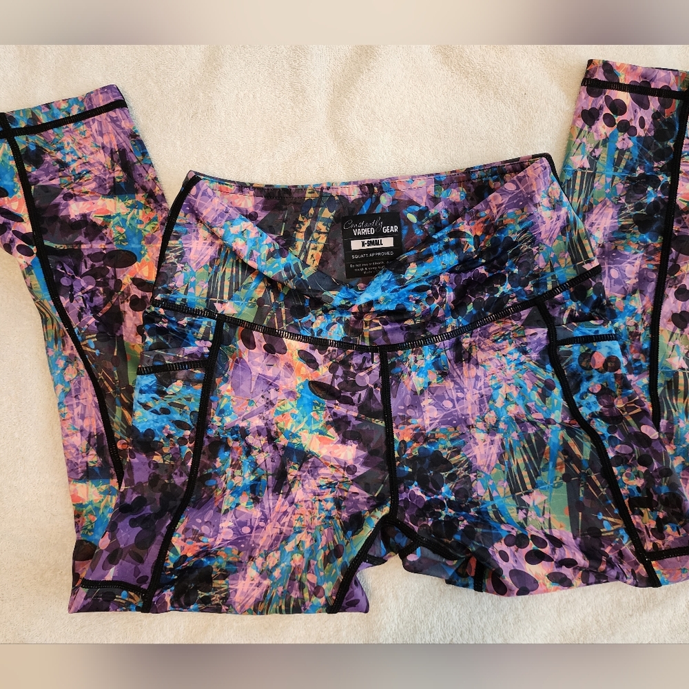 Constantly Varied Gear CVG Capri Leggings Size XS